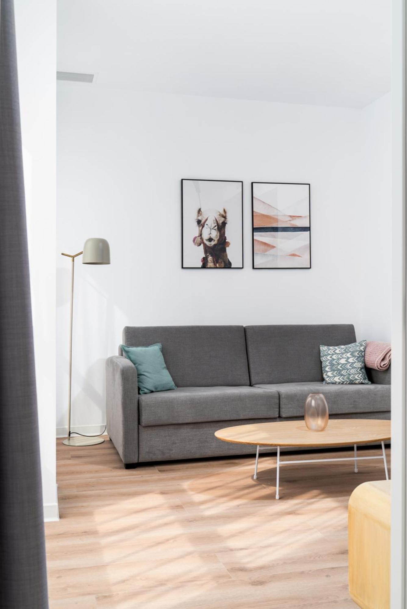 Limehome Valencia Carrer D'Antonio Ferrandis Exteriör bild