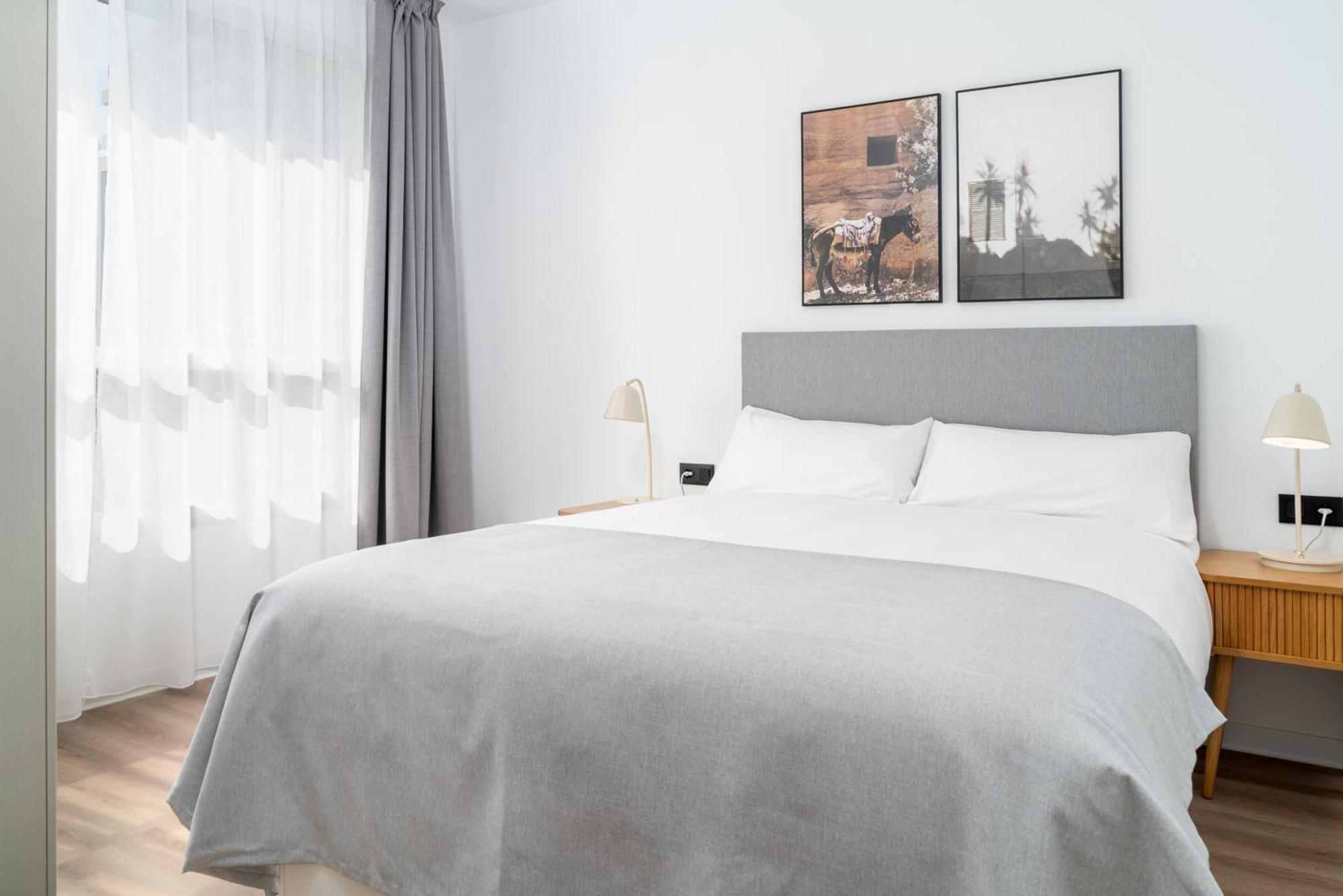 Limehome Valencia Carrer D'Antonio Ferrandis Exteriör bild