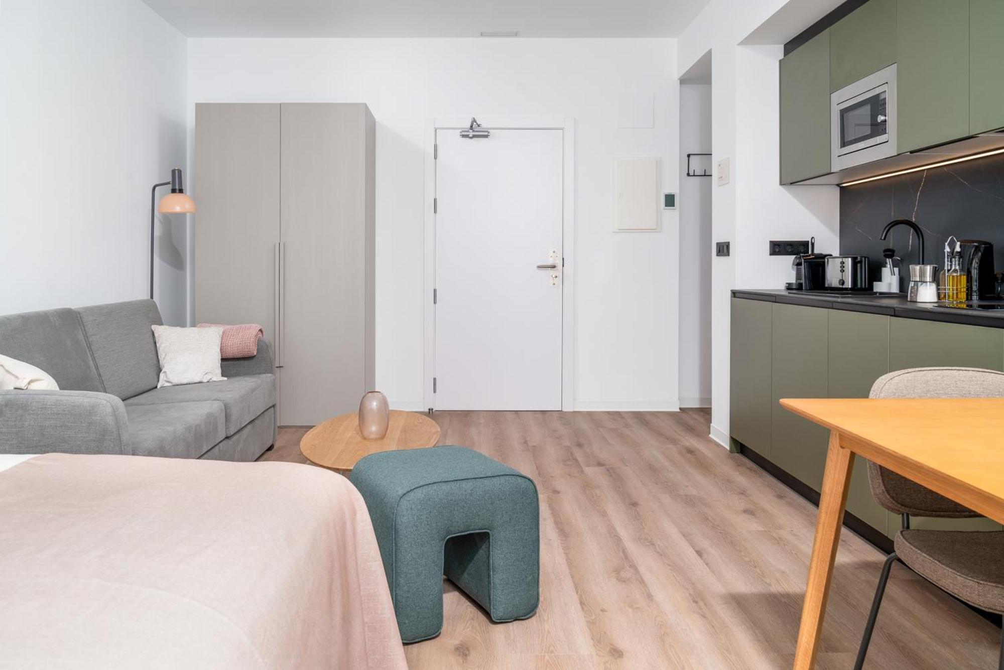 Limehome Valencia Carrer D'Antonio Ferrandis Exteriör bild
