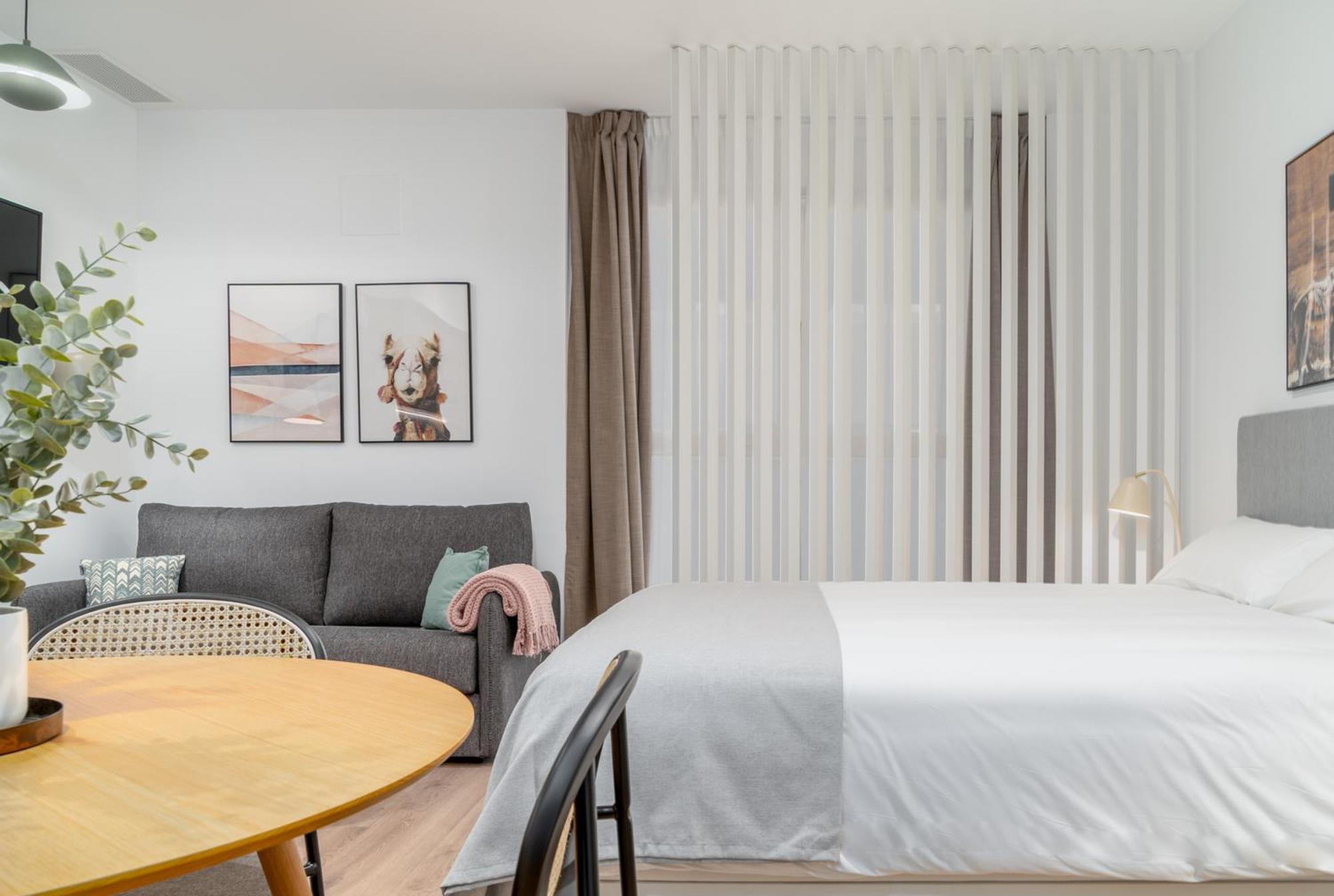 Limehome Valencia Carrer D'Antonio Ferrandis Exteriör bild