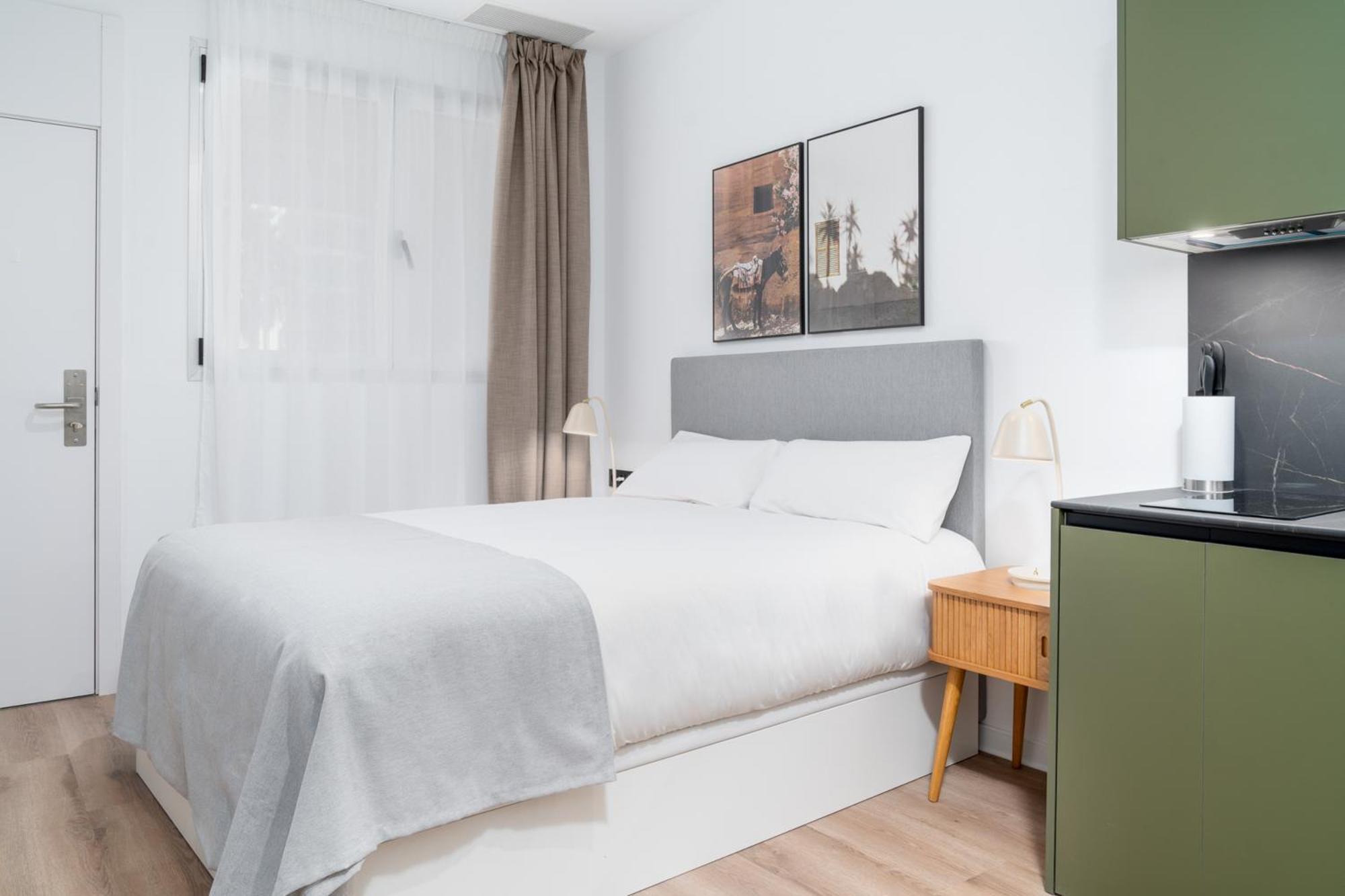 Limehome Valencia Carrer D'Antonio Ferrandis Exteriör bild