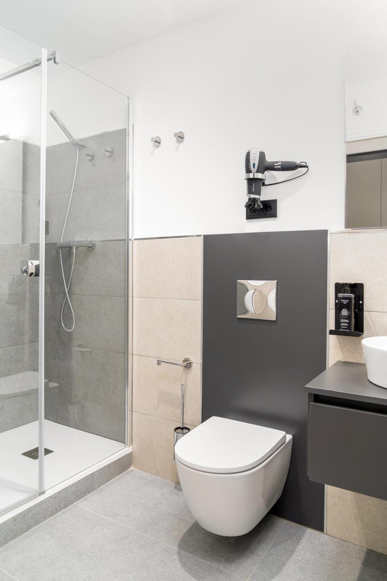Limehome Valencia Carrer D'Antonio Ferrandis Exteriör bild