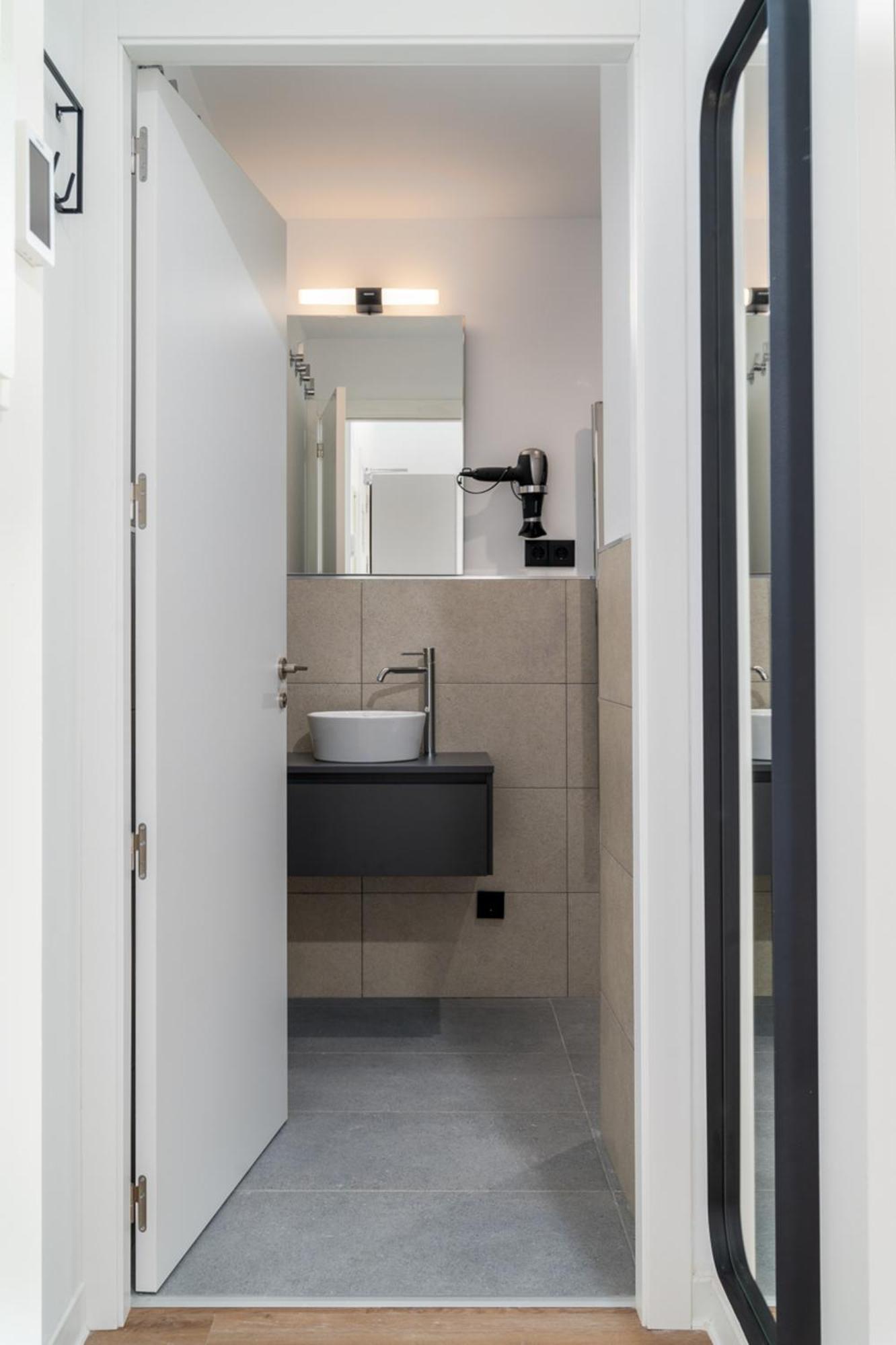 Limehome Valencia Carrer D'Antonio Ferrandis Rum bild
