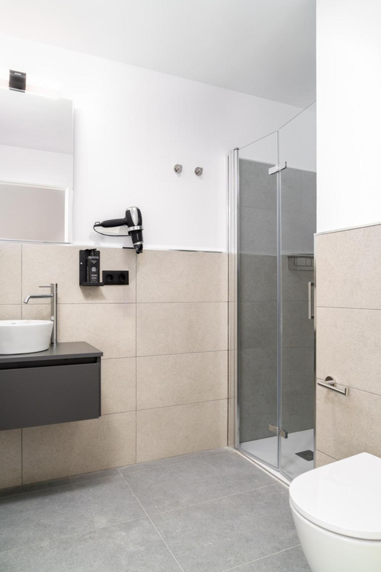 Limehome Valencia Carrer D'Antonio Ferrandis Rum bild