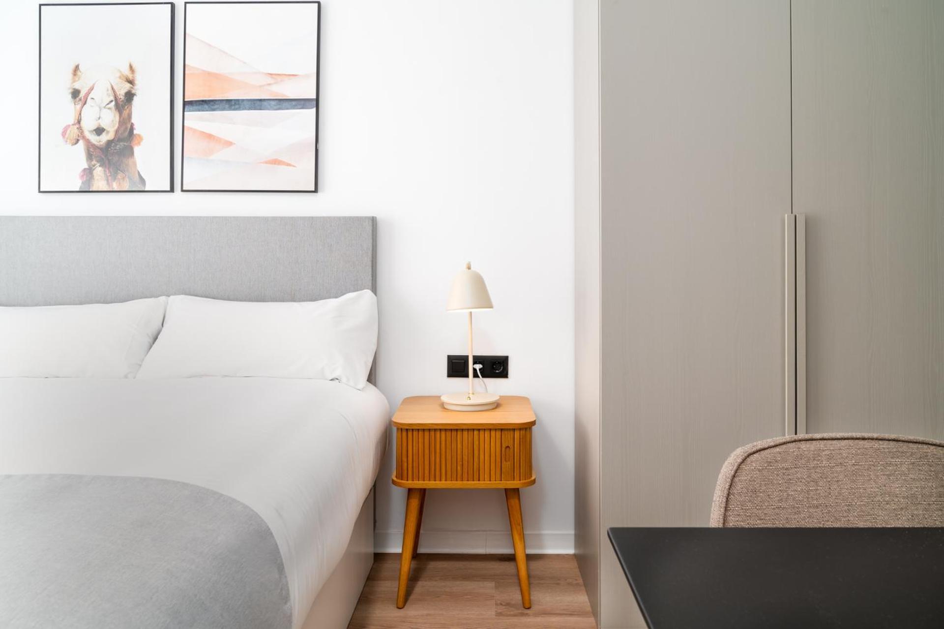 Limehome Valencia Carrer D'Antonio Ferrandis Rum bild